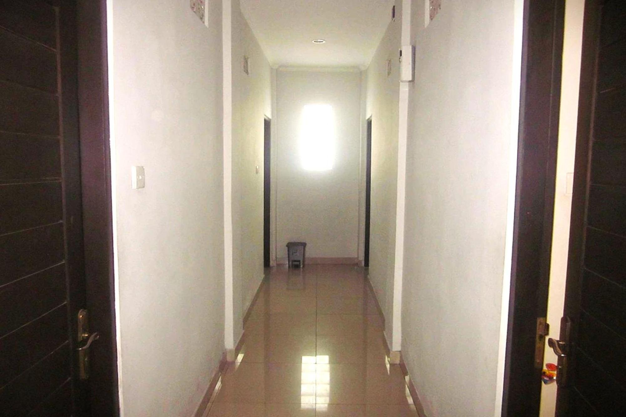 Hotel Warta Dua Denpasar Exterior foto
