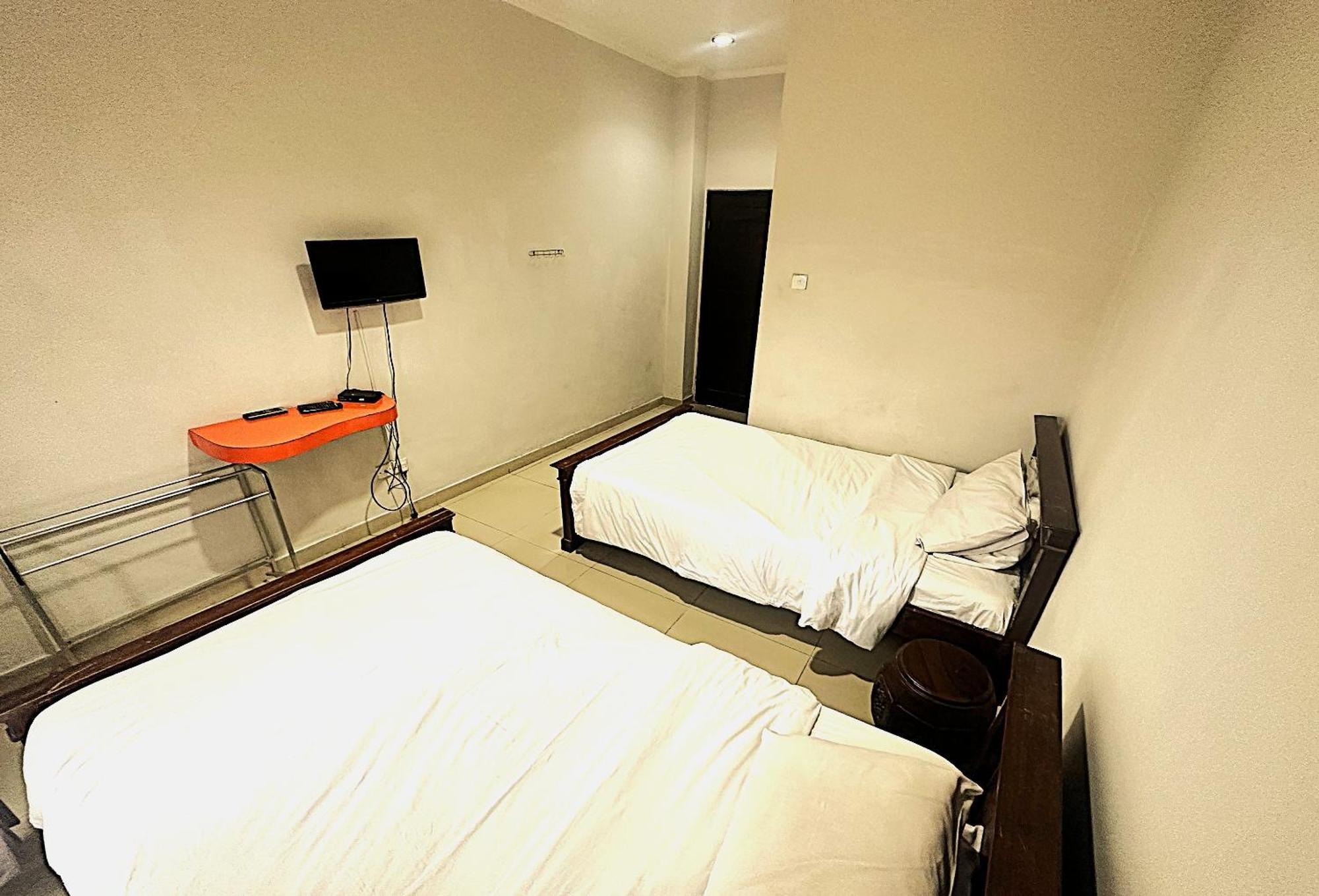 Hotel Warta Dua Denpasar Exterior foto